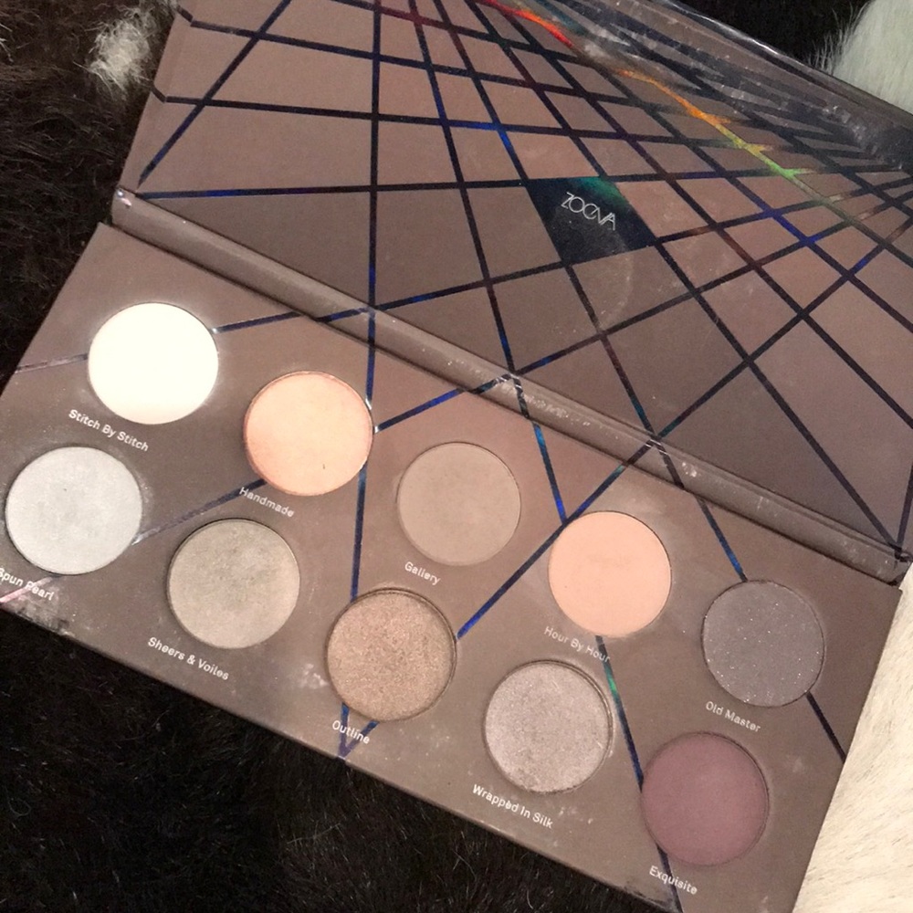 ZOEVA EYESHADOW PALETTE